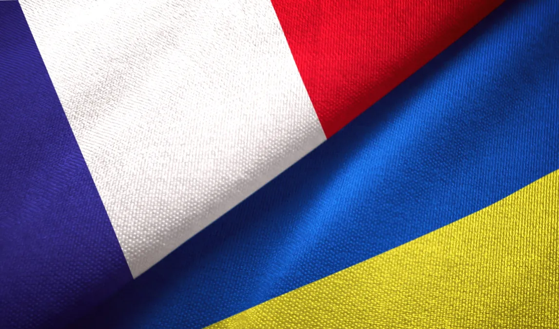 Україна і Франція уклали угоду про спільне виробництво зброї: новий етап військової співпраці.