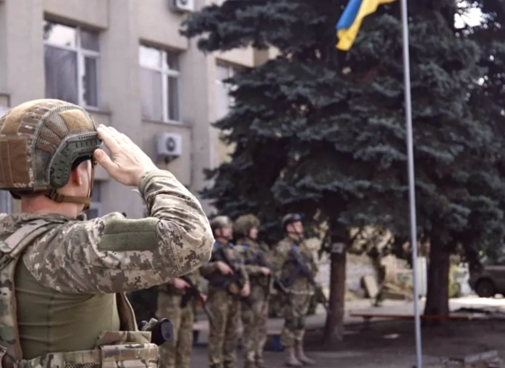 Росіяни без зупинки кидають піхоту в сіру зону біля Лиману: що стоїть за цією тактикою?