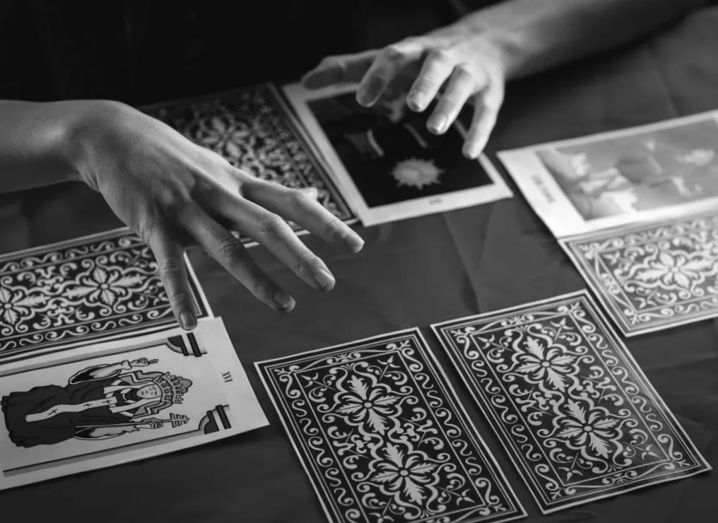 Таро-пророцтво на 9 березня: що приховує день для Тельців і Раків