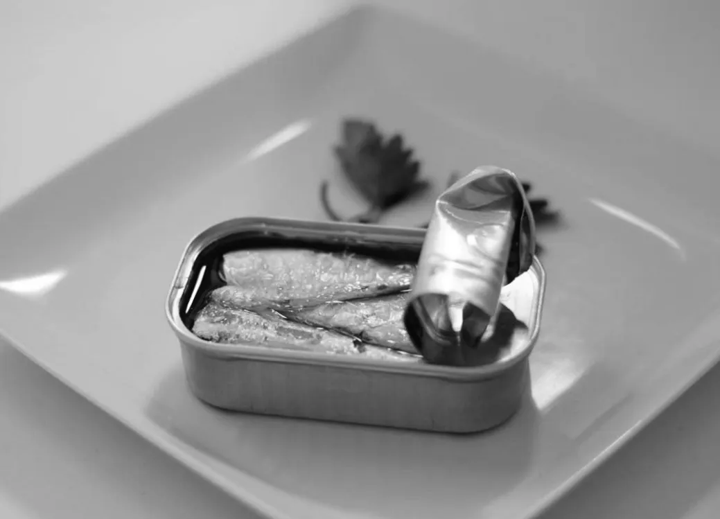 Чотири неймовірні варіанти подачі рибних консервів від шеф-кухарів, які змінять ваші страви