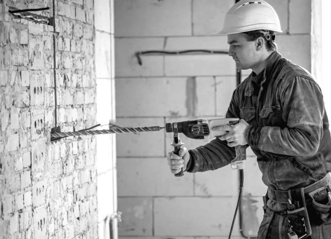 Топ-13 перфораторів, які здивували користувачів: несподівані лідери рейтингу