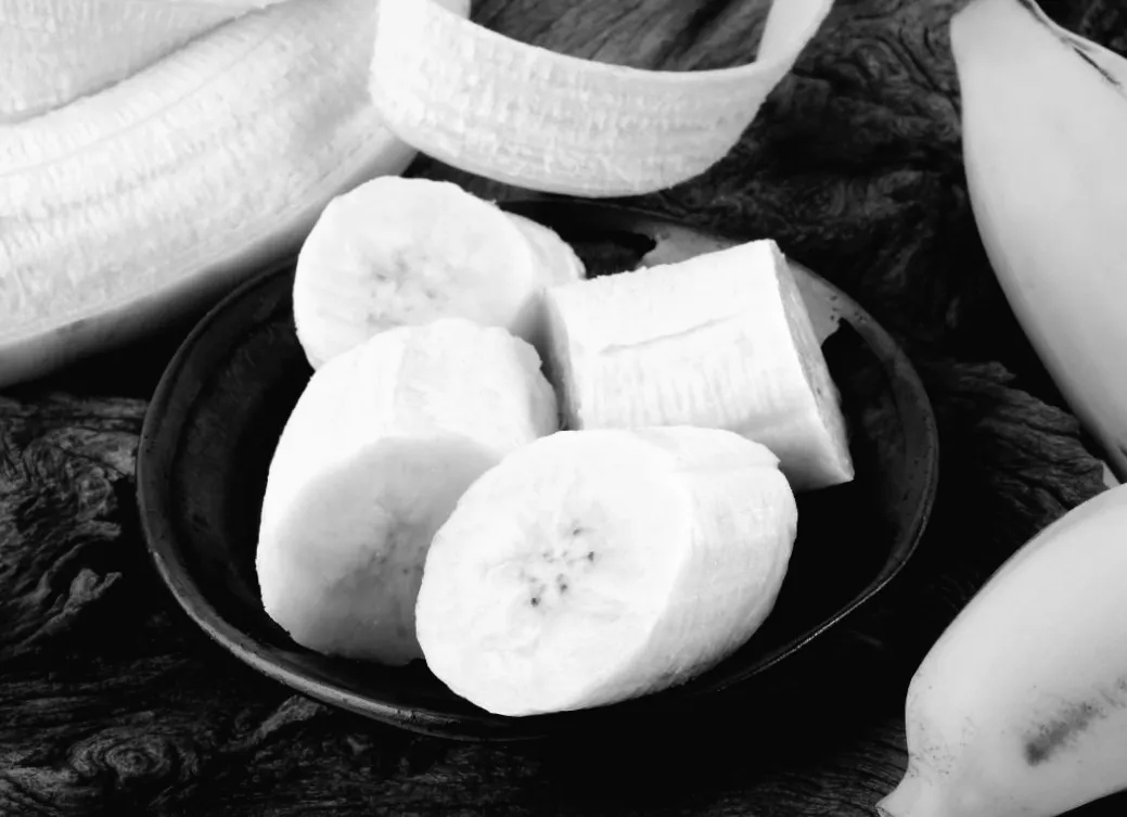 Банани після солоної їжі: як цей фрукт може вплинути на ваш тиск за версією кардіологів