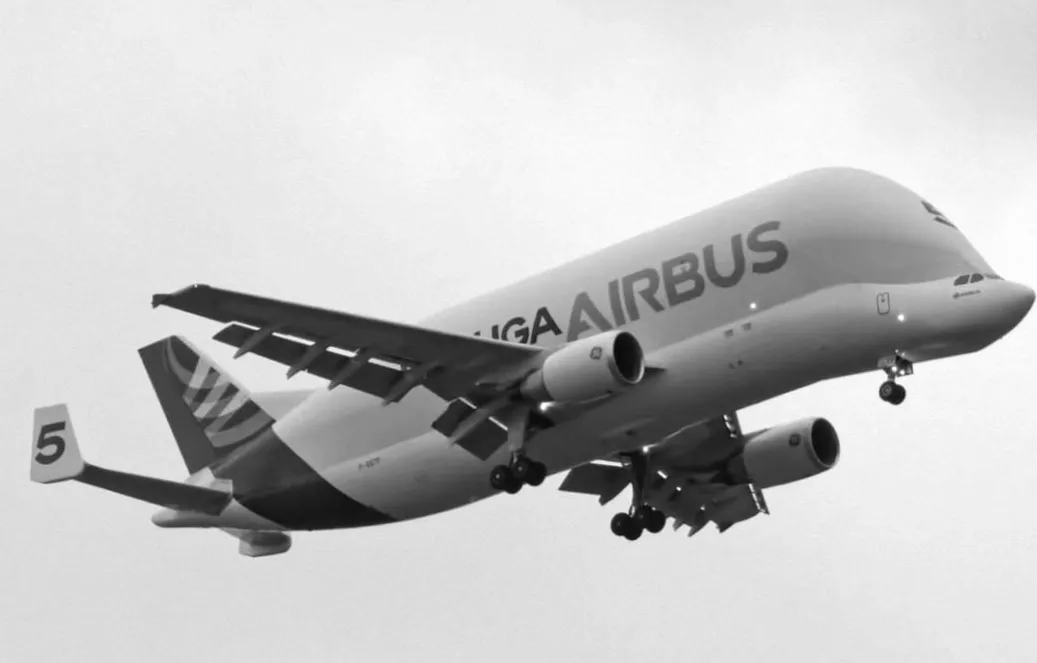 Легендарний літак здійснив прощальний рейс: світ прощається з іконою авіації