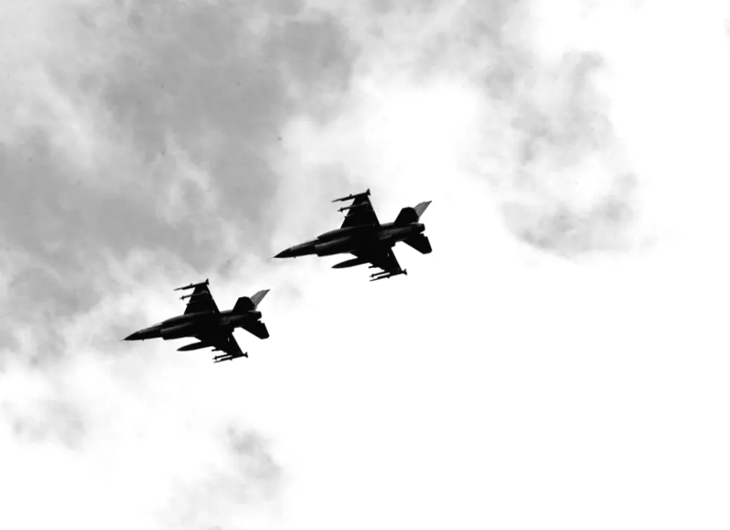 Неймовірна таємниця, розкрита в ЗМІ: експерт розповідає про іноземних пілотів на F-16 в Україні