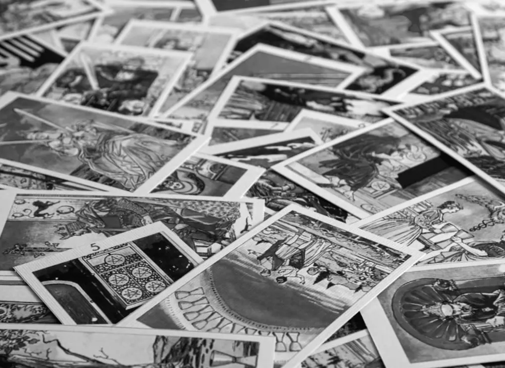 Таро на 5 лютого: Водолії опиняться у вирі конфліктів, Тельці відкриють несподівані шляхи розвитку