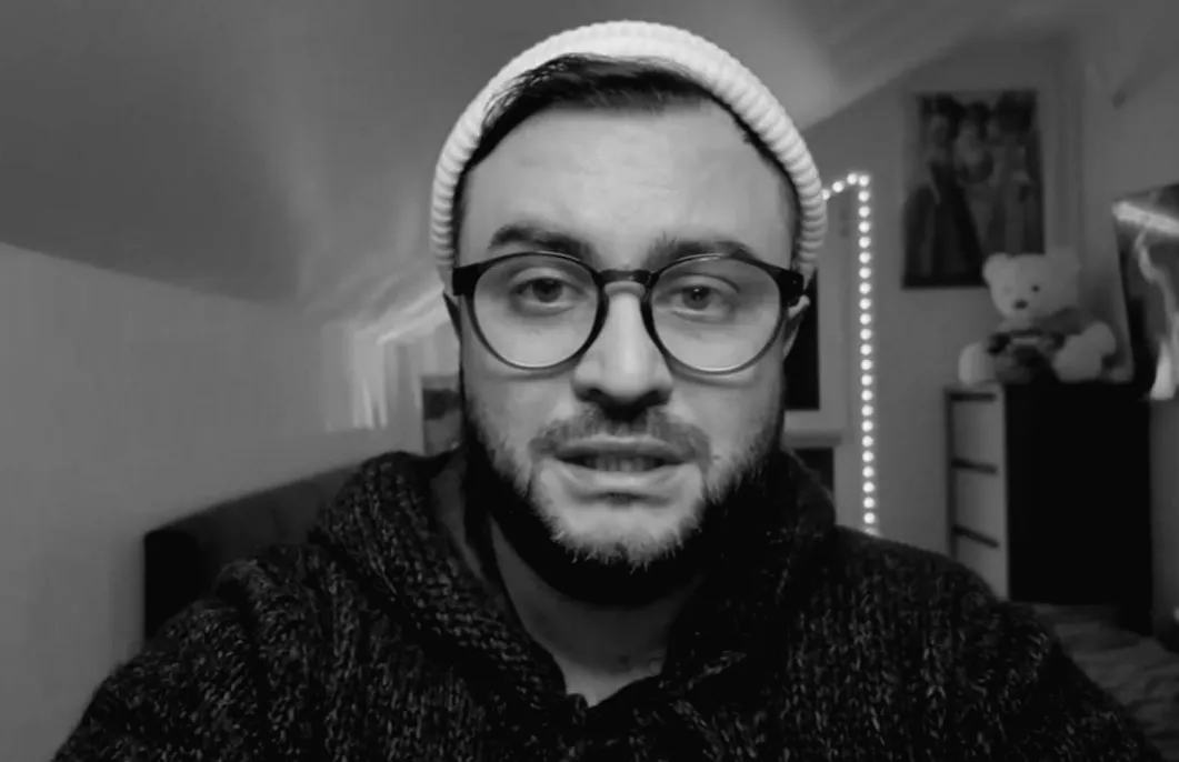 Блогер-пліткар Беспалов несподівано з’явився після загадкового зникнення