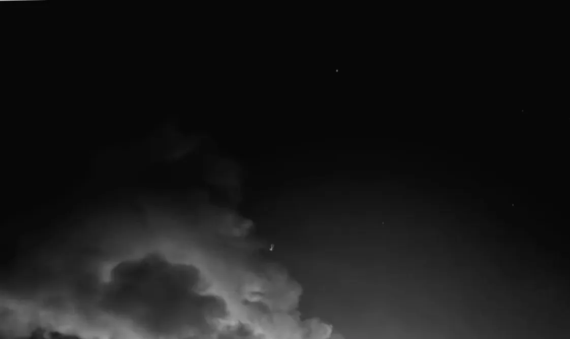 Російський удар по Київщині: чоловіка поранено, подробиці від ОВА