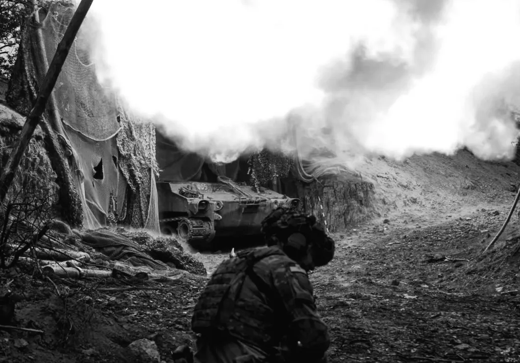 Ворог нарощує тиск на північ Мирнограду: стрілецькі бої тривають, - ДШВ