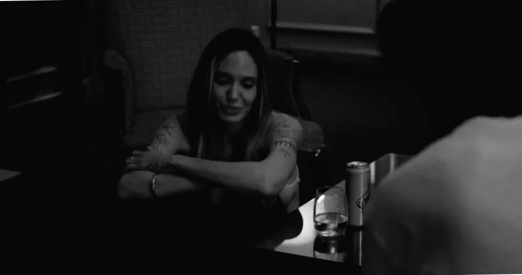 Прем'єра фільму Кутюр з Анджеліною Джолі: дата показу в Україні