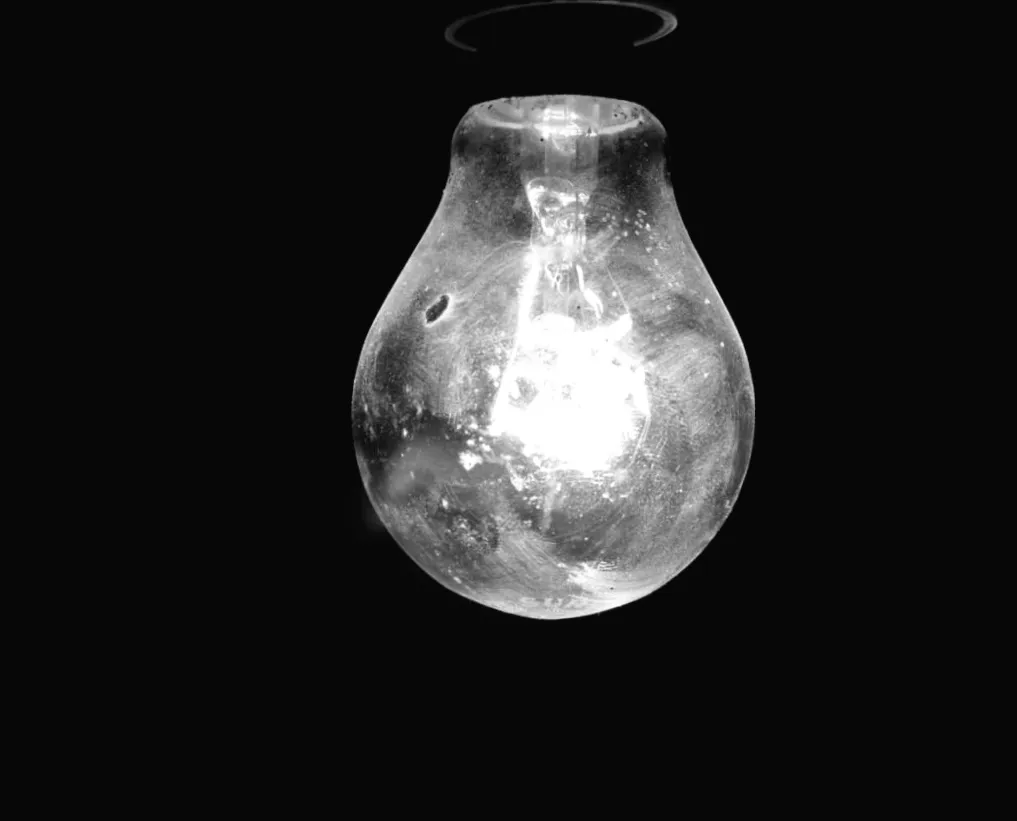 Коли Україна залишиться без світла: повний графік відключень на 9 березня