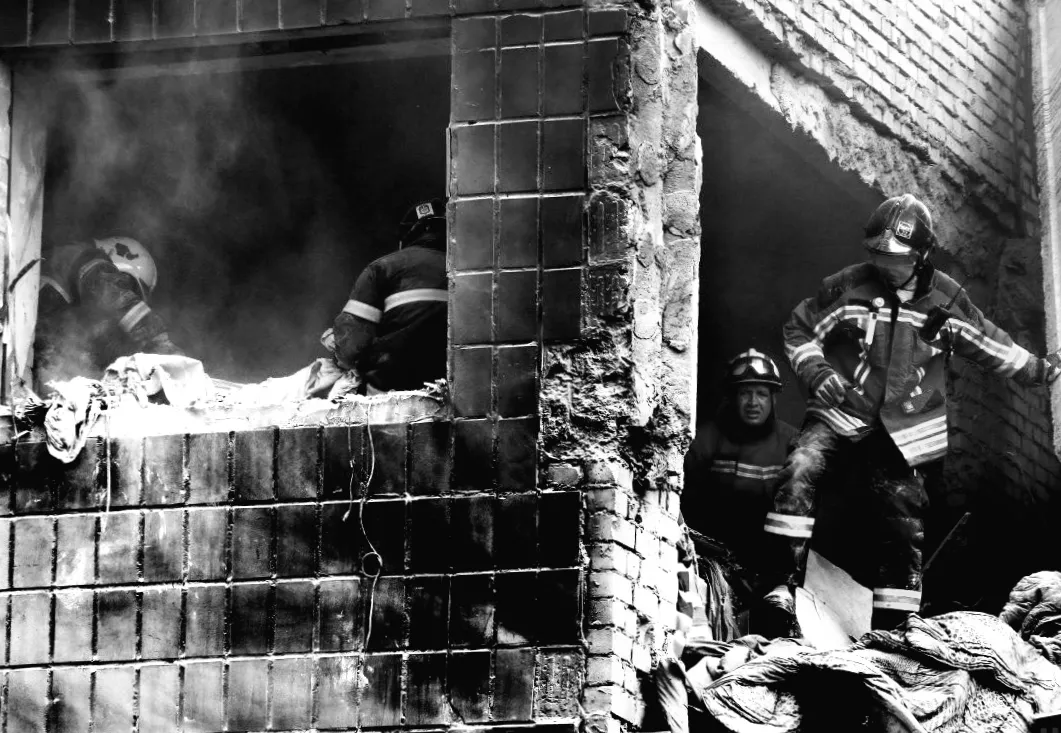 Нічний удар російських окупантів призвів до загибелі в Київській області.