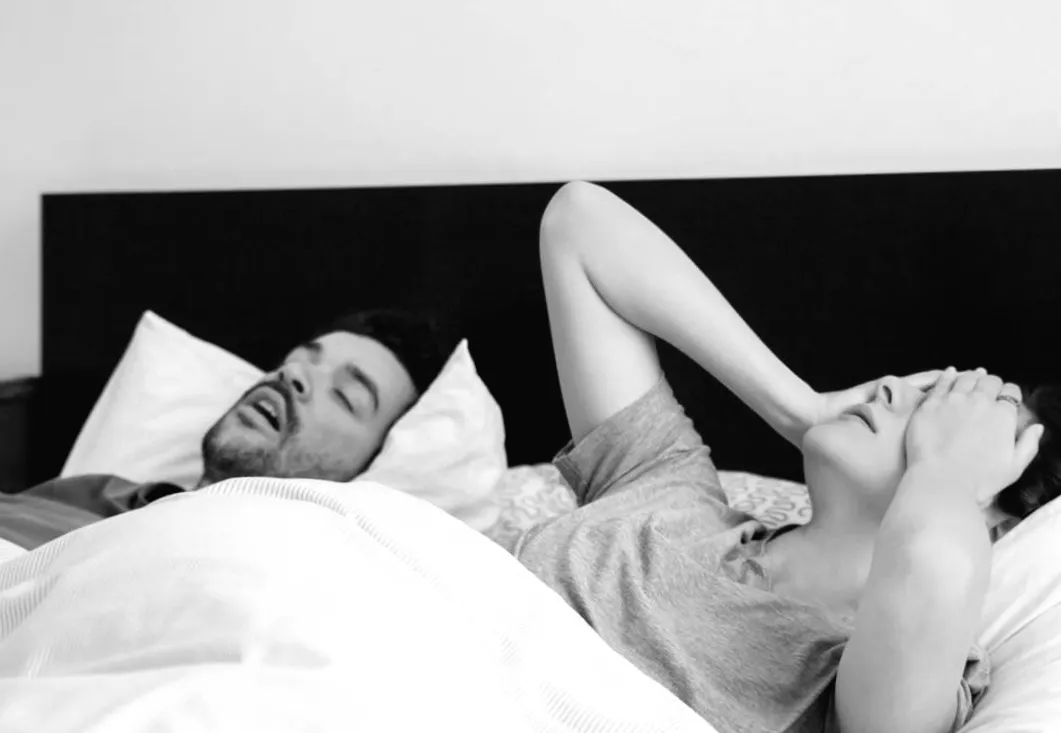 Як знову швидко заснути серед ночі: несподіваний метод лікаря