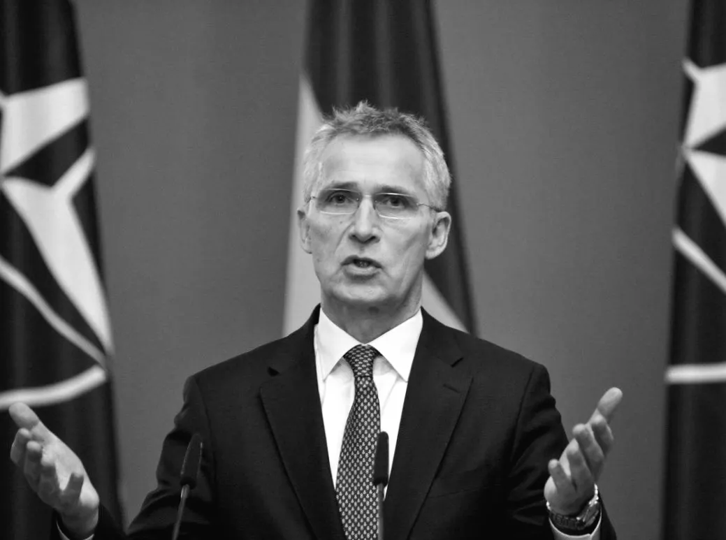 Ексгенсек НАТО розкрив ключові помилки Заходу у питанні України