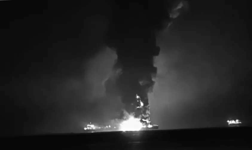 Після можливої атаки Ірану в Перській затоці: загорілися нафтові танкери, є загиблий – ЗМІ