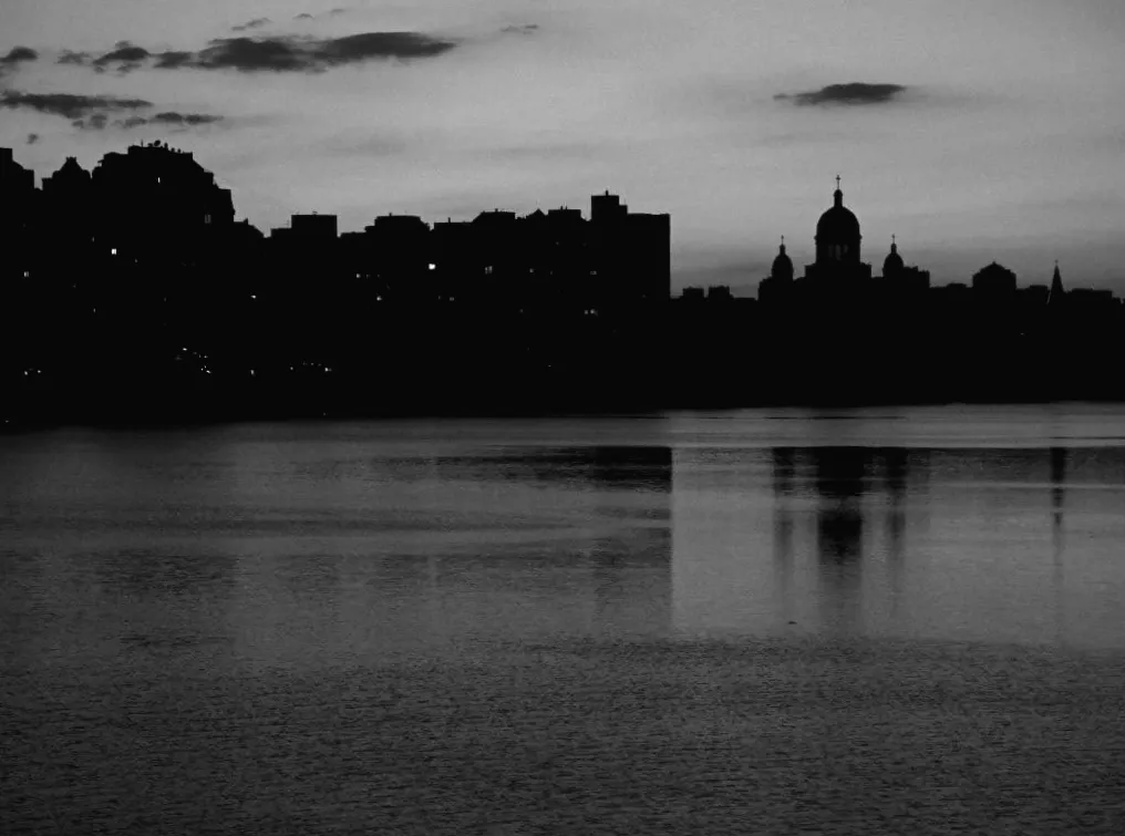 Розклад відключень електроенергії на середу: де не буде світла 21 січня