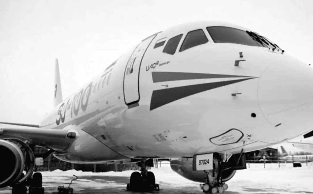 РФ представила проблемний Superjet на престижному міжнародному авіасалоні