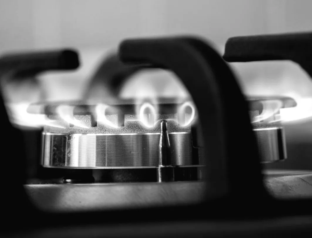 Європейські газові тарифи стрімко підскочили: що приховує конфлікт на Близькому Сході?