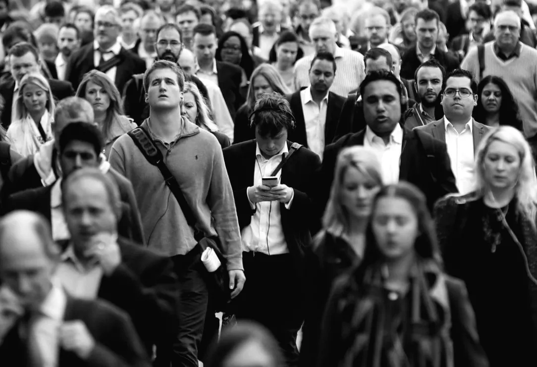 Європейці обрали: демократія чи диктатура — нові результати опитування від Politico