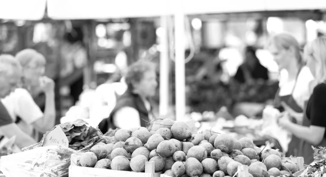 Ціни на овочі борщового набору підскочили за тиждень: що ще здивувало українців