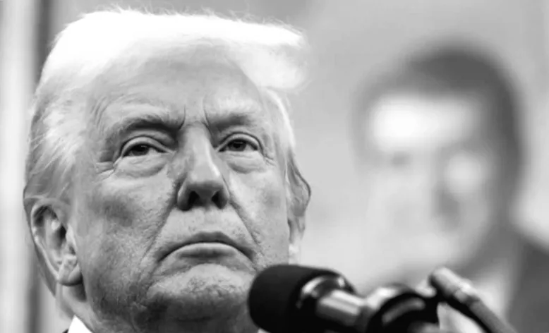 Трамп заявляє: Іран прагне переговорів, але шанс упущено назавжди