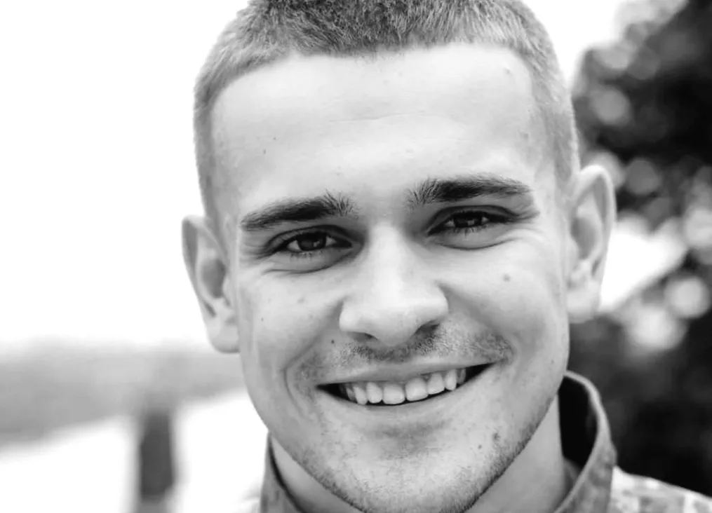 Український актор-воїн відкрив нову сторінку серця після розлучення