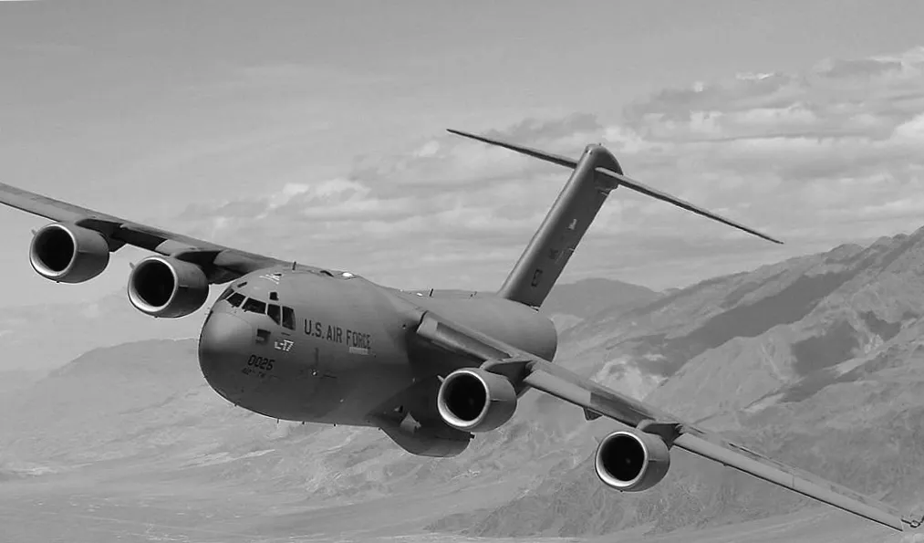 США вперше в історії здійснили повітряну доставку мініатюрного ядерного реактора