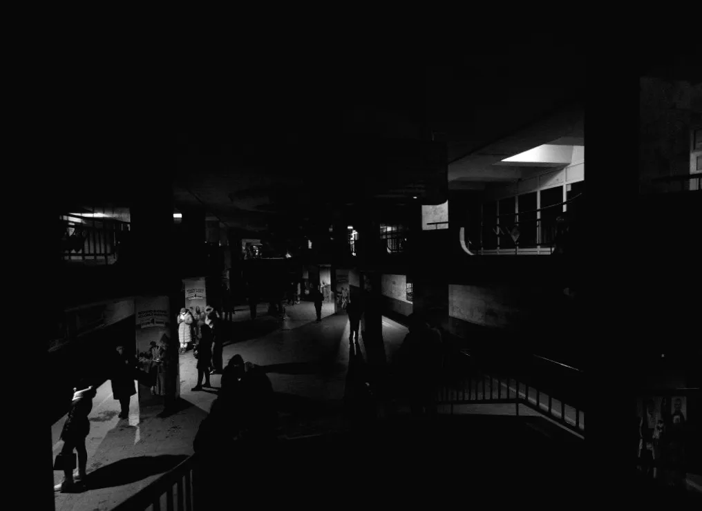 Київ у тіні війни: як морози та затемнення змінюють життя містян під ударами РФ