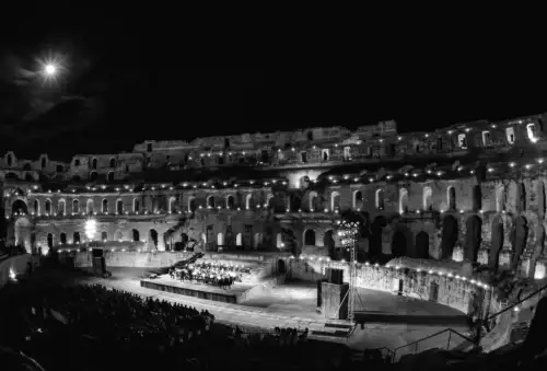 В Африці прихований амфітеатр неймовірної краси: відкрийте його місцезнаходження