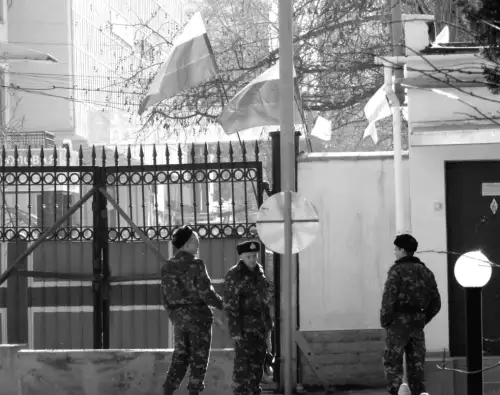 РФ знайшла спосіб залучити кримську молодь до війни, – ЗМІ