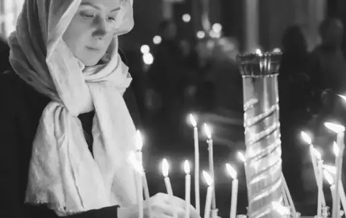 Вселенська батьківська субота 2026: коли, чому важливо поминати покійних та чого варто уникати