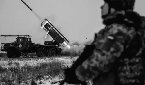 Зеленський: Україна припинить вогонь за умови проведення виборів у Росії