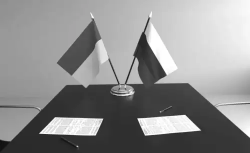 Ми створюємо власні пастки: юрист-міжнародник про невідоме майбутнє мирних переговорів з РФ