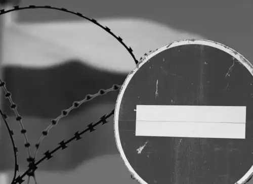 Угорщина загрожує зупинкою нового пакету санкцій ЄС проти РФ — джерело Politico