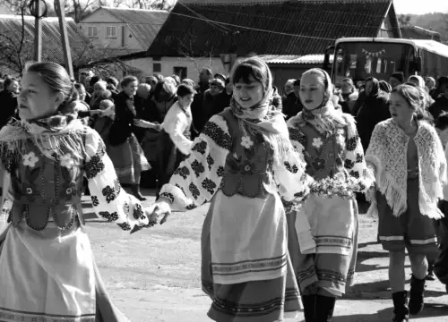 Таємниці «бабського тижня»: етнологиня пояснила, які давні звичаї приховує Масниця